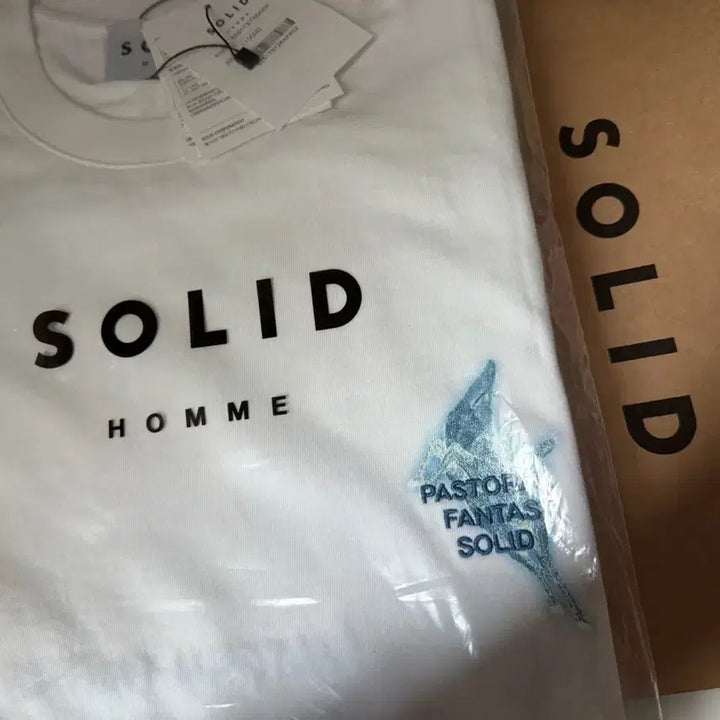 [BUNJANG] Solid Homme Short Sleeve T-Shirt (Size 110/52) - Sealed New Product / 솔리드옴므 반팔티 미개봉 새제품 110(52) 사이즈