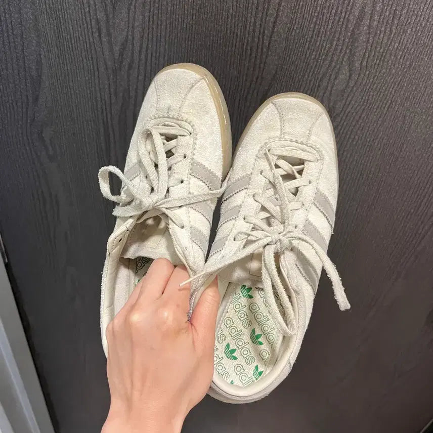 [BUNJANG] Adidas Tobacco Cream Ivory Sneakers / 아디다스 토바코 크림 아이보리 스니커즈
