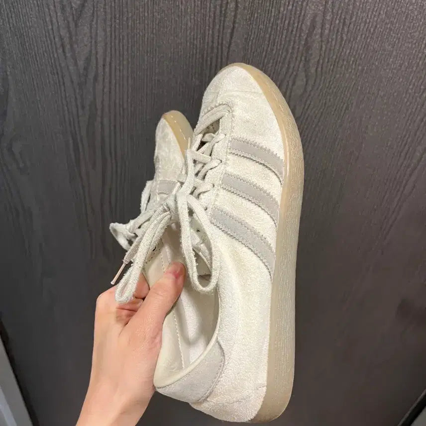 [BUNJANG] Adidas Tobacco Cream Ivory Sneakers / 아디다스 토바코 크림 아이보리 스니커즈