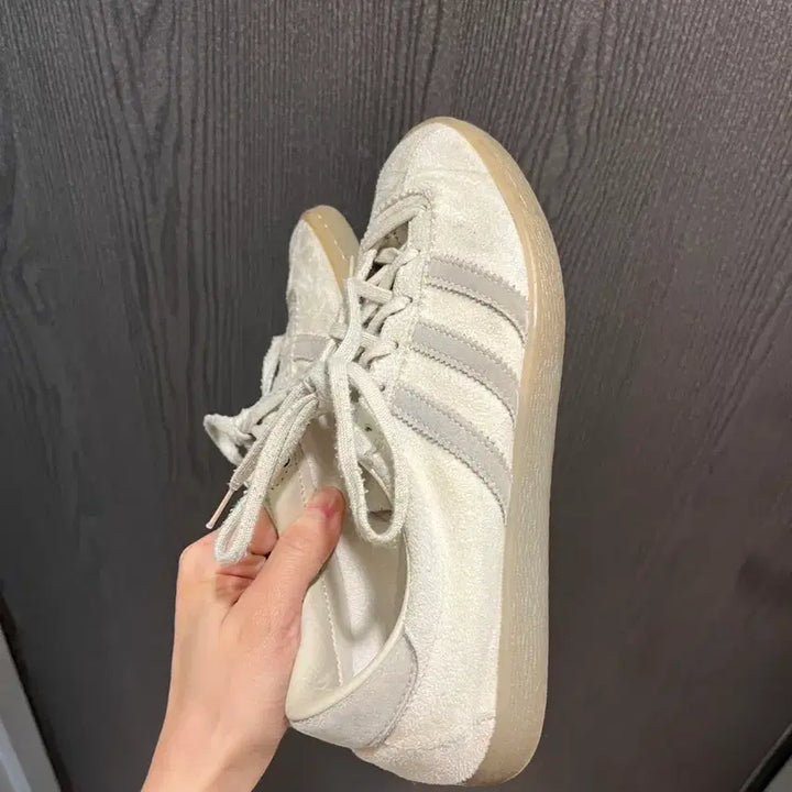 [BUNJANG] Adidas Tobacco Cream Ivory Sneakers / 아디다스 토바코 크림 아이보리 스니커즈