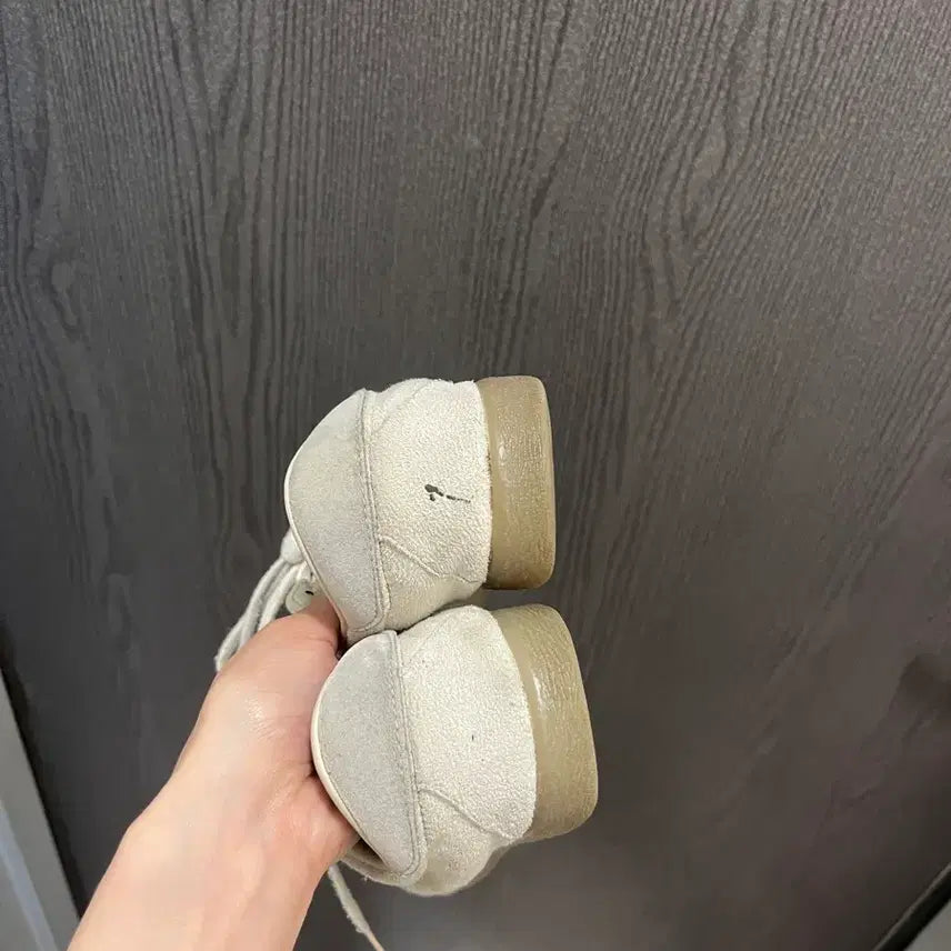 [BUNJANG] Adidas Tobacco Cream Ivory Sneakers / 아디다스 토바코 크림 아이보리 스니커즈