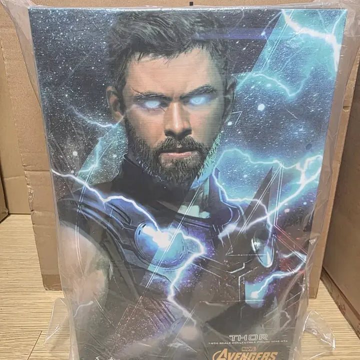 [BUNJANG] Hot Toys Thor Avengers: Infinity War Figure (Display Item) / 핫토이 토르 어벤져스 인피니티 워 피규어 (개봉전시품)