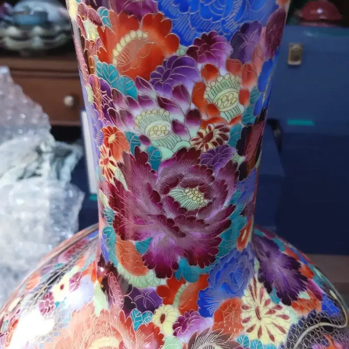 [BUNJANG] Qing Dynasty Qianlong Period Celadon Vase with Peony and Phoenix Motif / 청.건륭제.기물/모란.봉황문.천구병.