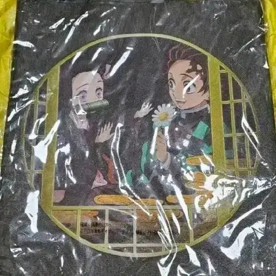 [BUNJANG] Demon Slayer Tanjiro &amp; Nezuko Round Canvas Eco Bag / [귀멸의 칼날] 탄지로&amp;네즈코 캔버스백/에코백