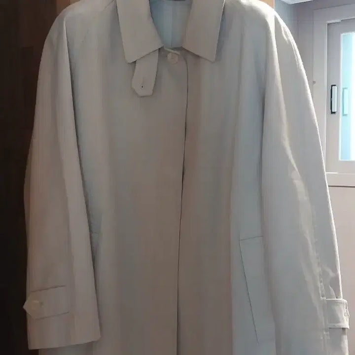 [BUNJANG] Raglan Half Trench Coat / LFM 래글런 하프 트렌치 팝니다