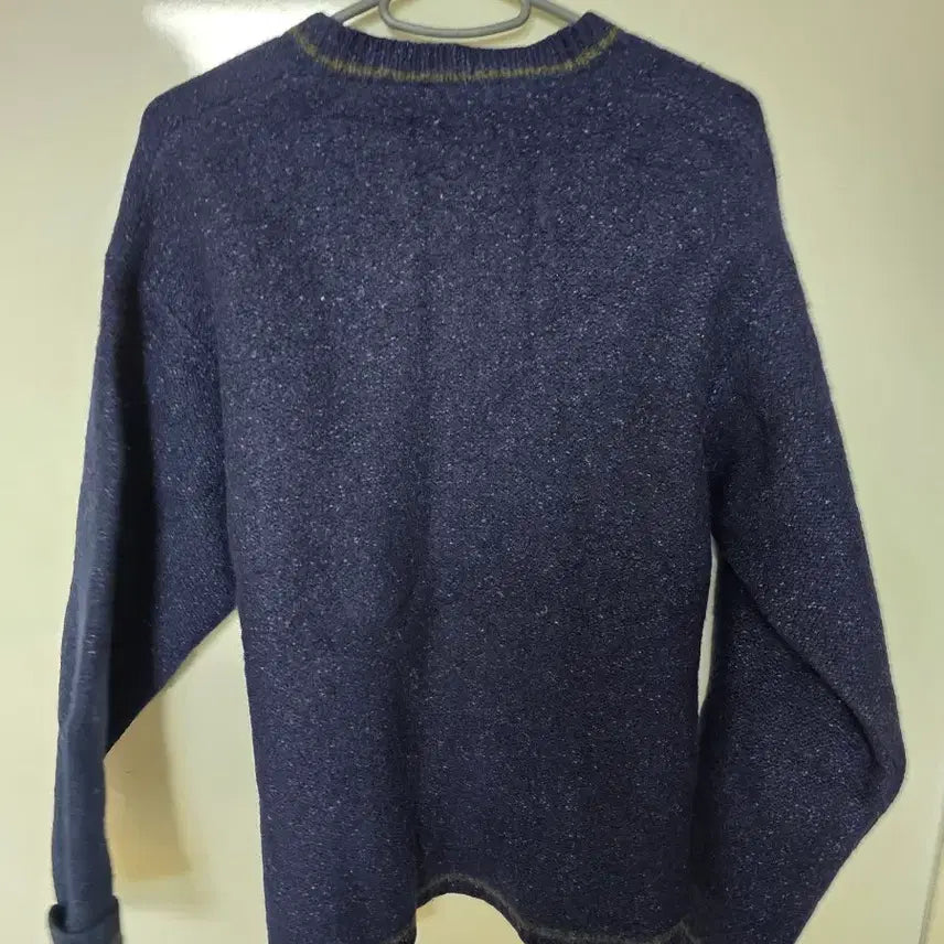 [BUNJANG] FILA Navy V-Neck Sweater Wool Knit M / 휠라 FILA 네이비 V넥 스웨터 울 니트 m