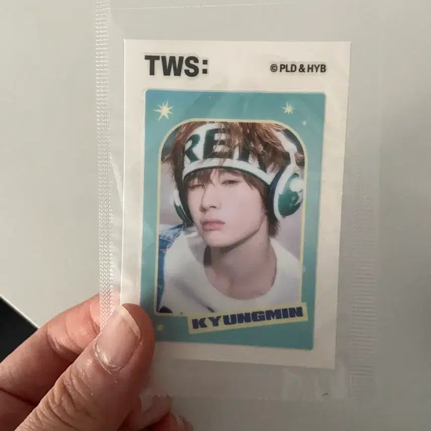 [BUNJANG] TWS Kyungmin Ddiddal Seal / TWS투어스 경민 띠부씰