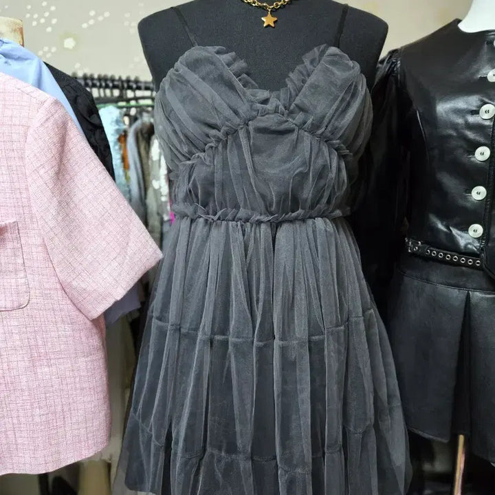 [BUNJANG] Black Tulle Strap Midi Dress with Bonus Blue Blouse / (새상품)블랙 튤 스트랩 미디원피스+(블루블라우스 선물)