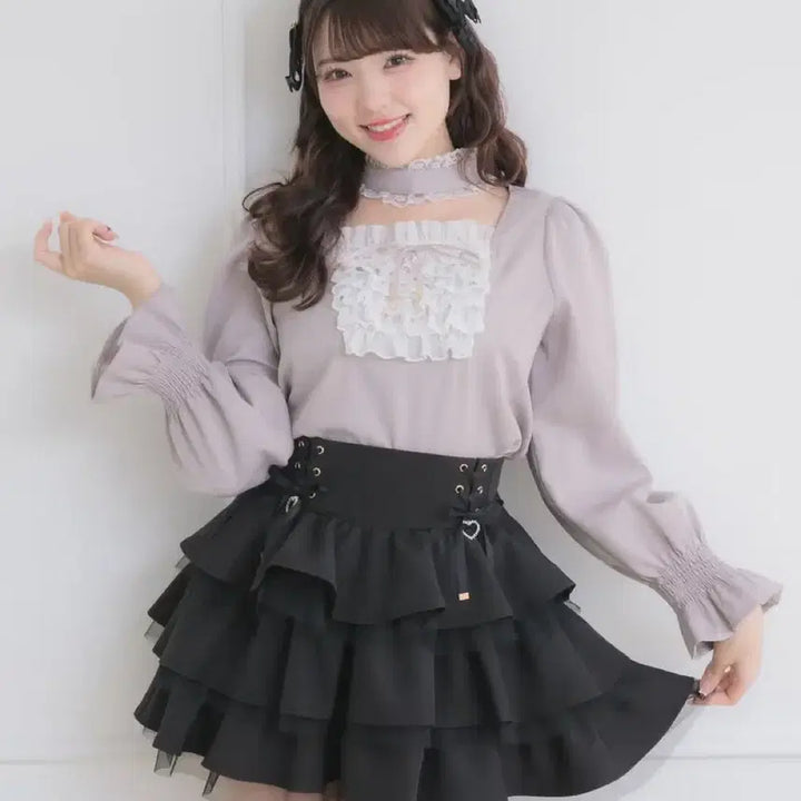[BUNJANG] Rosita Made Like Frill Choker Blouse / 로지타 메이드라이크 프릴초커 블라우스 리즈리사디마럽마즈시허니피움노에미