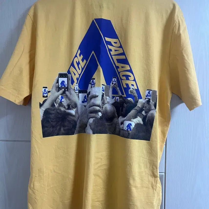 [BUNJANG] Palace Tri-Ferno T-Shirt Yellow L / 팔라스 트라이폰 티셔츠 L 옐로우