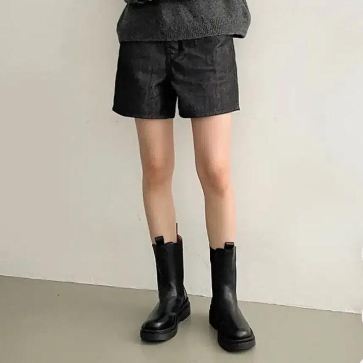 [BUNJANG] Black Middle Boots / 블랙 미들 부츠