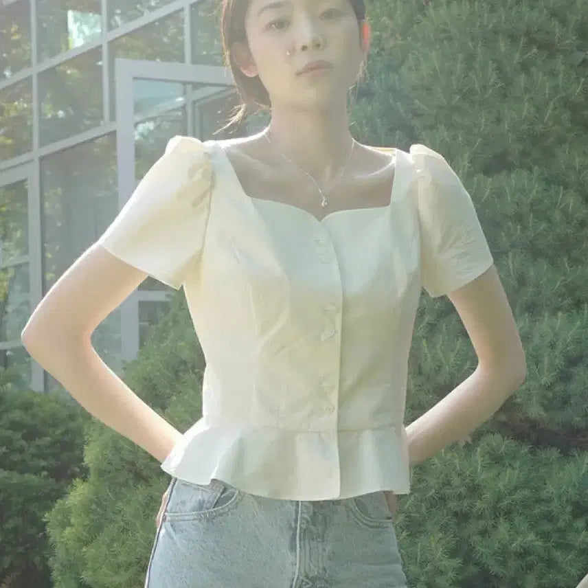 [BUNJANG] Floium Summer Lodge Blouse Cream XS / 플로움 썸머 로지 블라우스 크림 xs