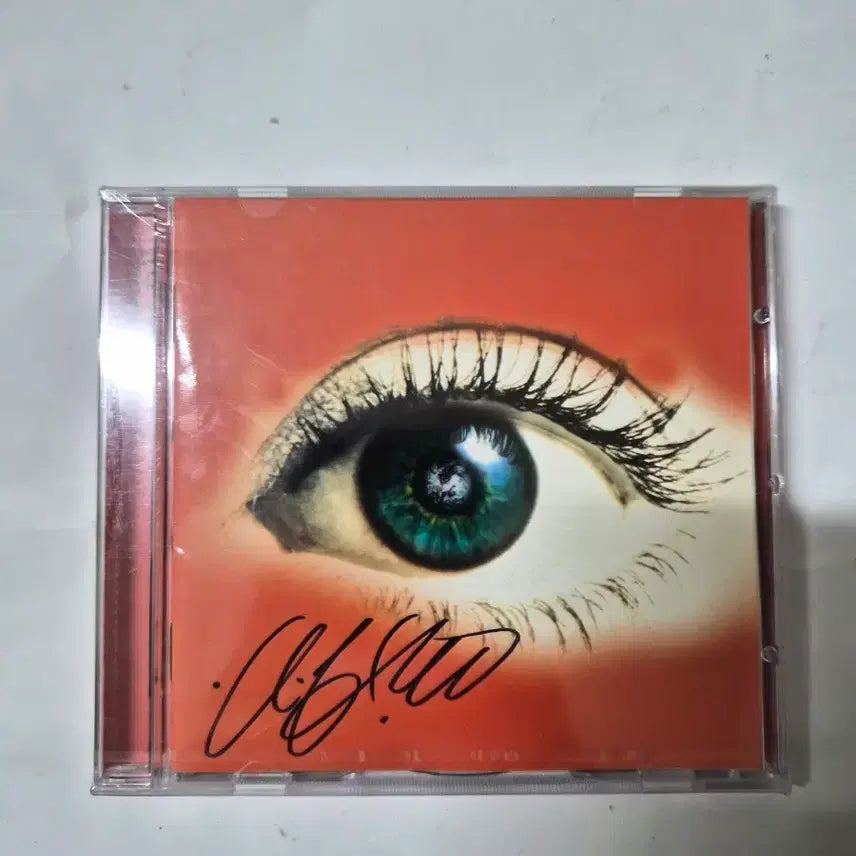 [BUNJANG] Lee Jung Hyun 1st Album Signed Sealed CD / (초휘귀)이정현1집 미개봉싸인cd 입니다