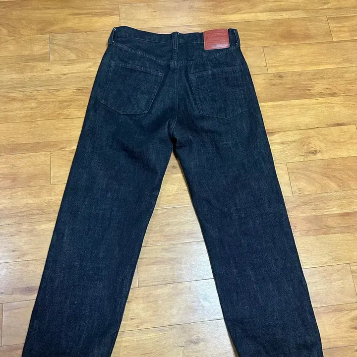 [SOLD OUT] 아웃스탠딩 40s 셀비지 데님팬츠