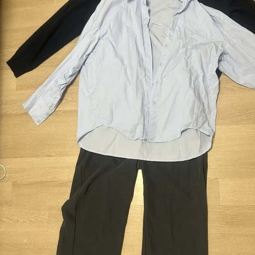 [BUNJANG] Navy Cardigan, Navy Vest, Sky Blue Shirt Set with Slacks / 남색 가디건+남색 조끼+ 하늘셔츠 2장+슬랙스 세트