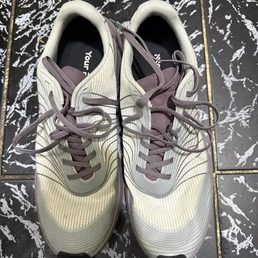 [BUNJANG] Tomyir1 Beige Shoes / 노말 토미르1 베이지 290