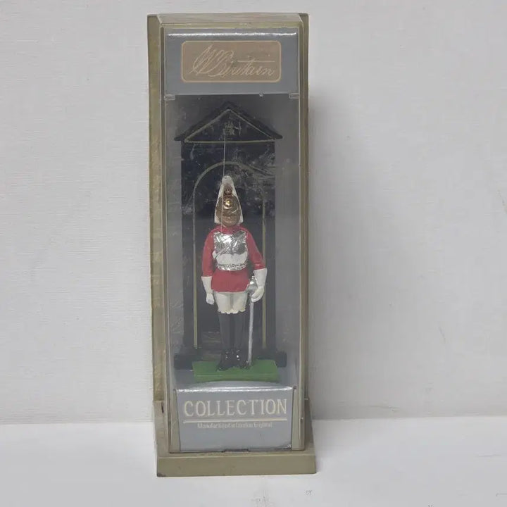 [BUNJANG] 1989 UK Guard Diecast Antique Miniature Car / 1989년 영국제품 근위병 다이캐스트 영국 앤틱 빈티지 미니카 군인