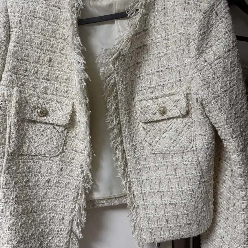 [BUNJANG] Bicini Glam Beaded Tweed Jacket / 바이씨니 글램 수술 트위드 미착용 판매