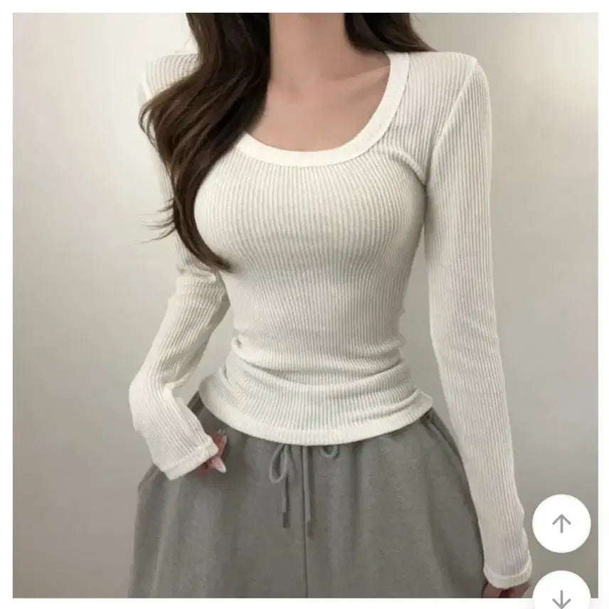 [BUNJANG] Ablley Deep U-Neck Long Sleeve Inner Tee / 에이블리 딥유넥 긴팔 이너티 팝니당