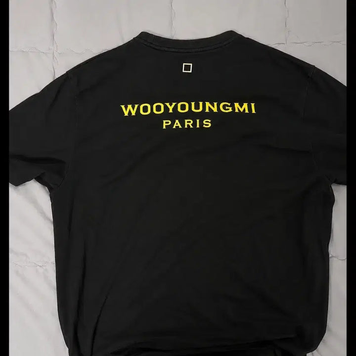 [BUNJANG] Wooyoungmi Paris Back Logo Embroidered Short Sleeve T-Shirt Black / 우영미 파리 백로고 자수 반팔 티셔츠 50