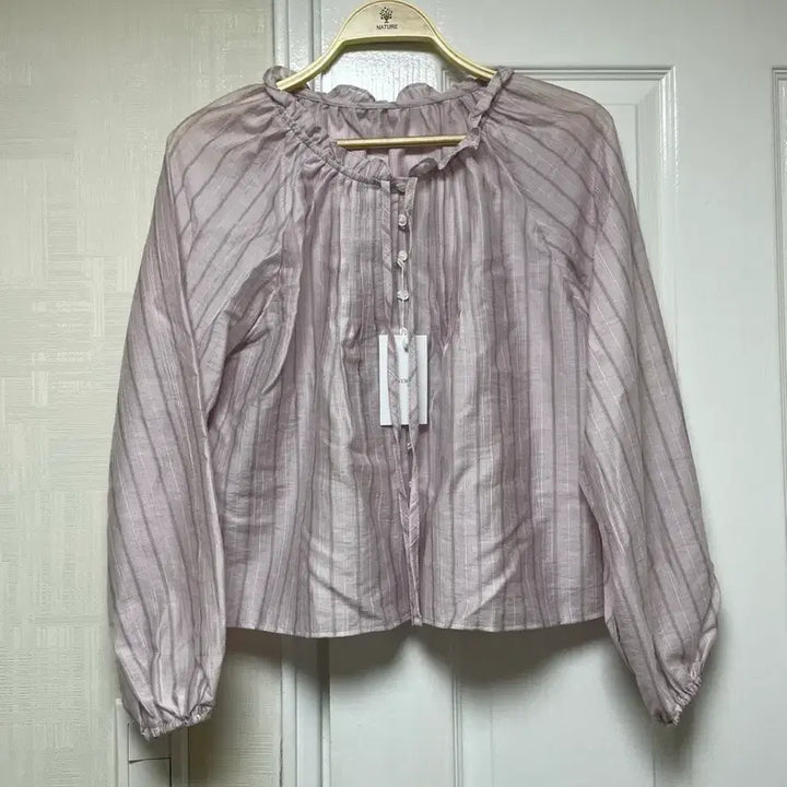 [BUNJANG] Striped Blouse / 스트라이프 블라우스 @새옷