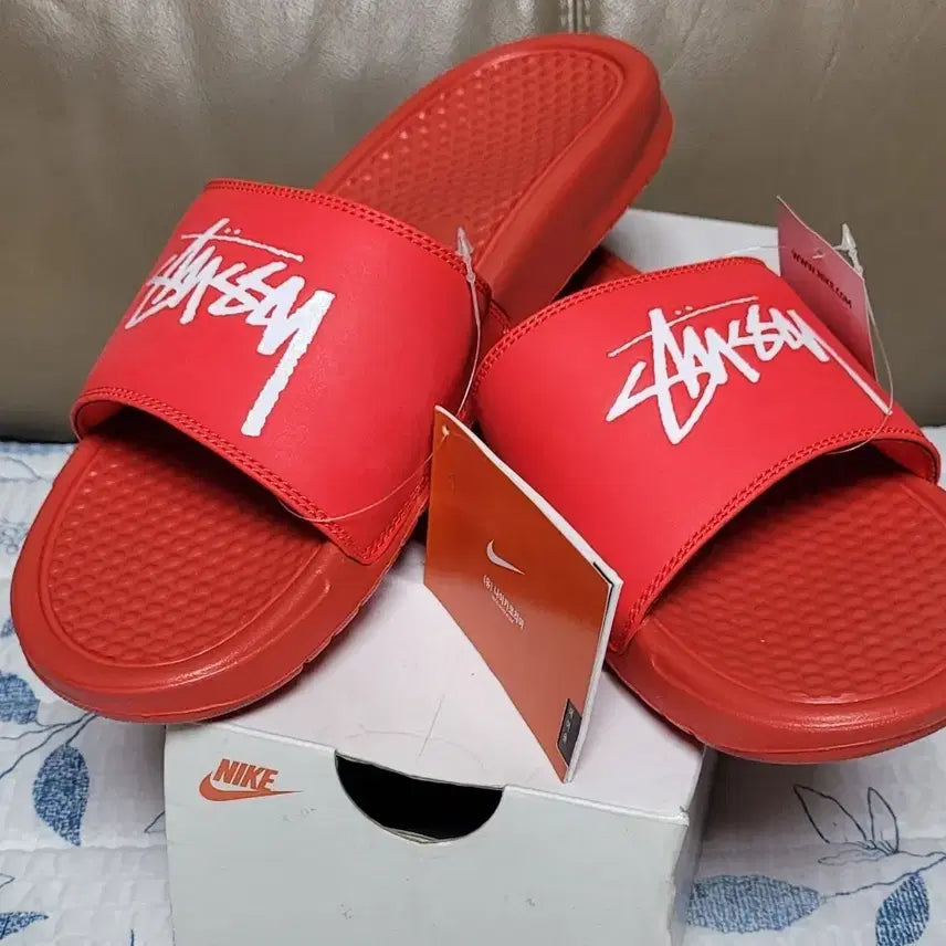[BUNJANG] Nike x Stussy Benassi Slides Red / 나이키 x 스투시 베나시 슬리퍼 레드(새상품)