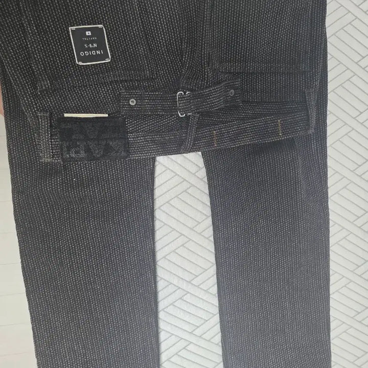 [BUNJANG] Capital Century No.9 34 Size Trousers / 캐피탈 센츄리 No9 34 사이즈