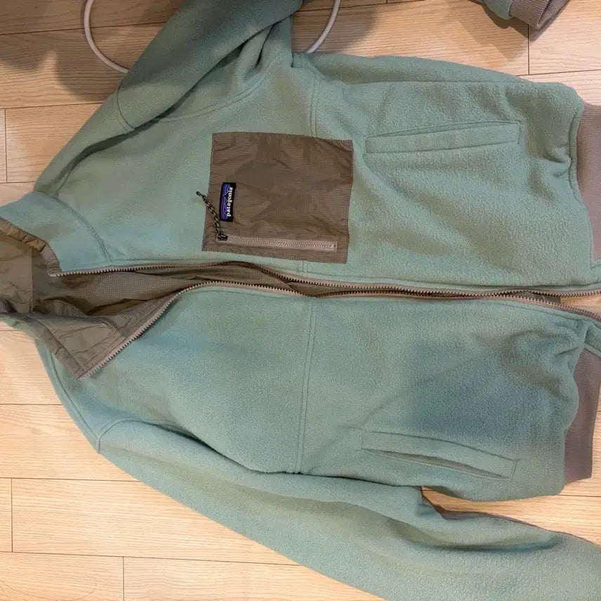 [BUNJANG] Patagonia Reversible Shelled Microdini Jacket M / 파타고니아 리버서블 쉘드 마이크로디니 재킷 m