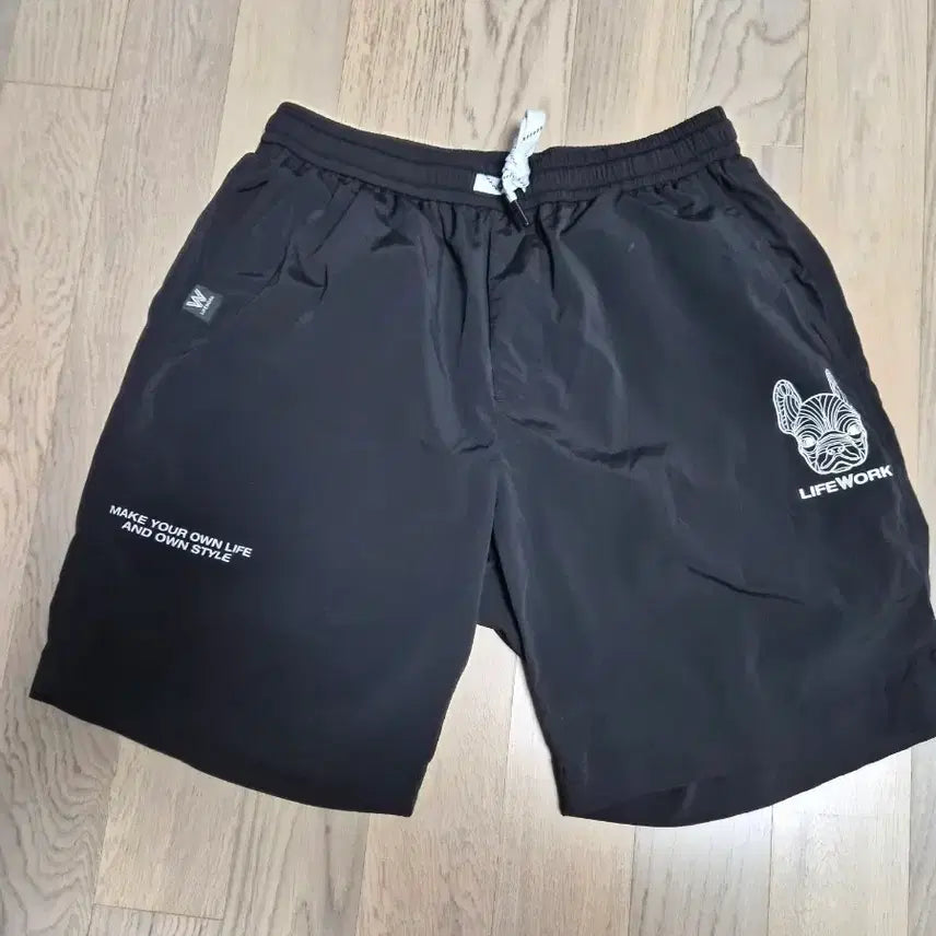 [BUNJANG] Life Work Black Shorts / 라이프워크 블랙 반바지