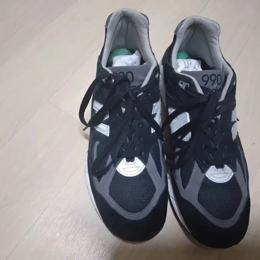 [SOLD OUT] 뉴발란스 990v2 블랙 290