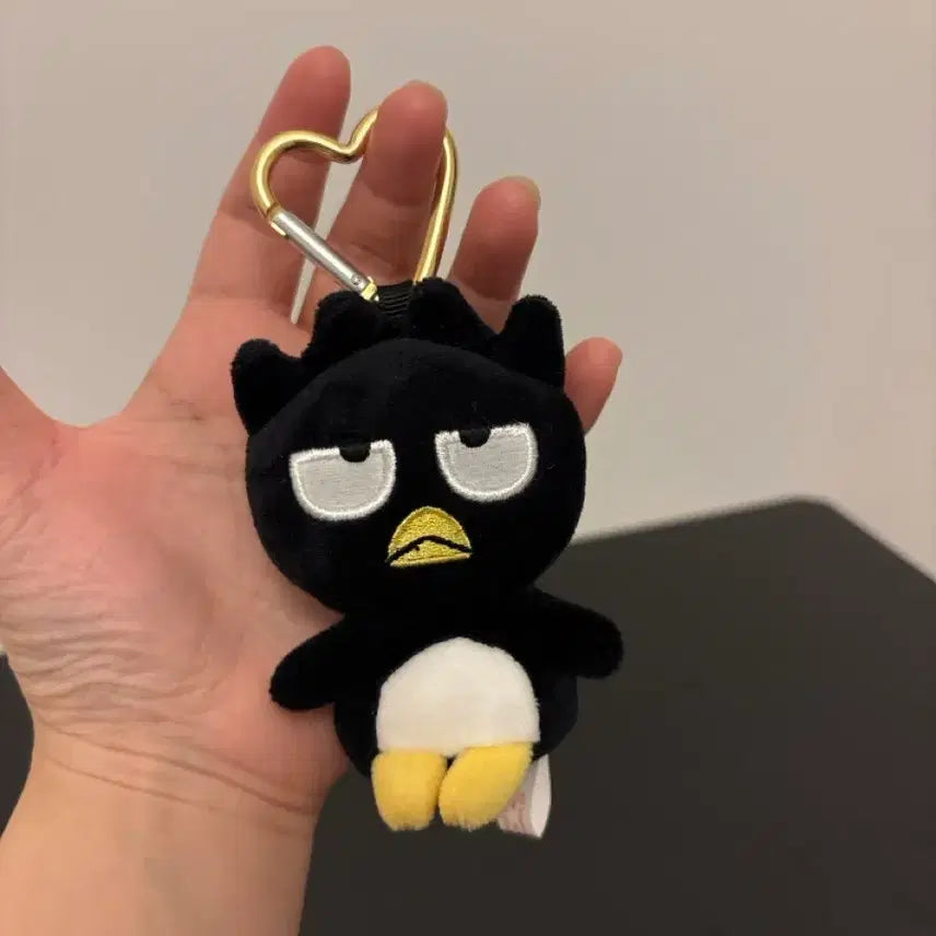 [BUNJANG] Badtz-Maru Heart Carabiner Keyring / 배드바츠마루 하트 카라비너 키링