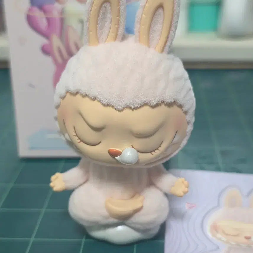 [BUNJANG] Pop Mart Labubu Lazy Yoga Series Meditation Figure / 팝마트 라부부 게으른 요가시리즈-명상