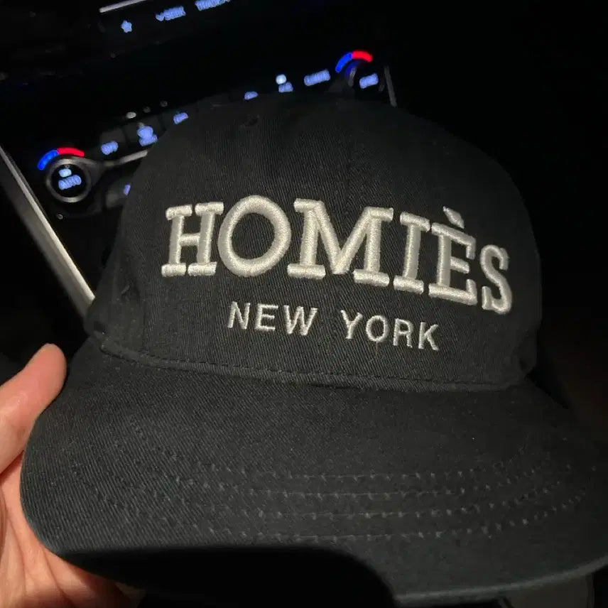 [BUNJANG] Homies New York Black Ball Cap / Homies NEW YORK 볼캡 블랙