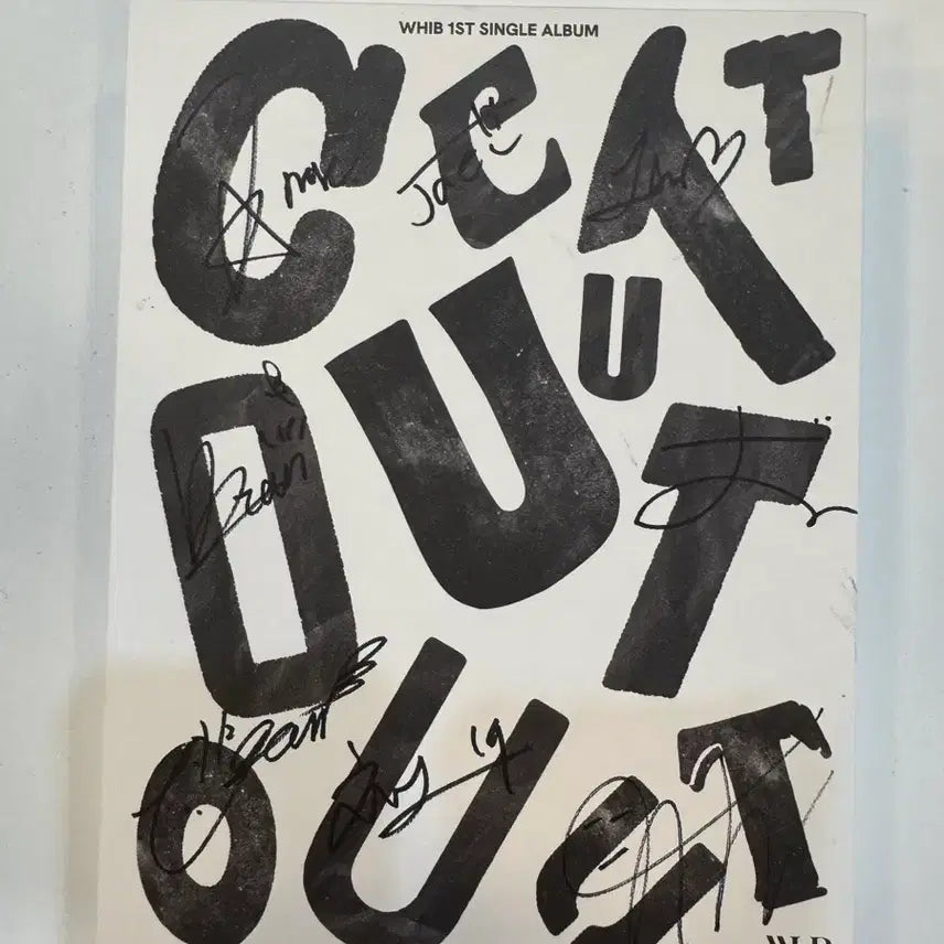 [BUNJANG] WHIB Signed Album CUT OUT / 휘브(WHIB) CUT-OUT 전맴버 친필 사인 앨범
