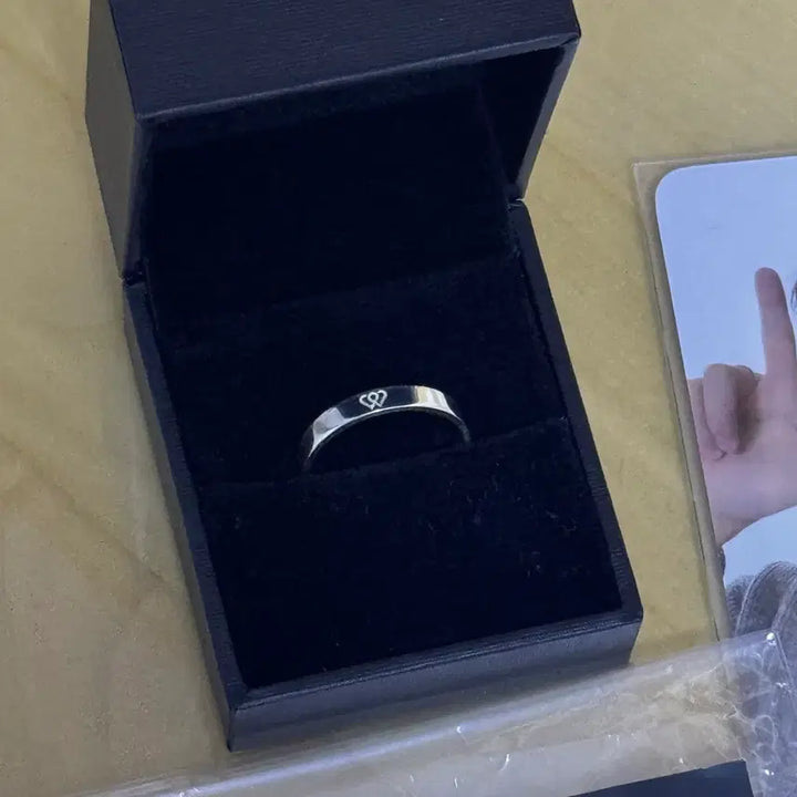 [BUNJANG] DAY6 Wonpil Solo Concert MD Ring + Offline Photocard Bundle / 데이식스 원필 솔콘 엠디 반지 + 오프라인 4만원 포카