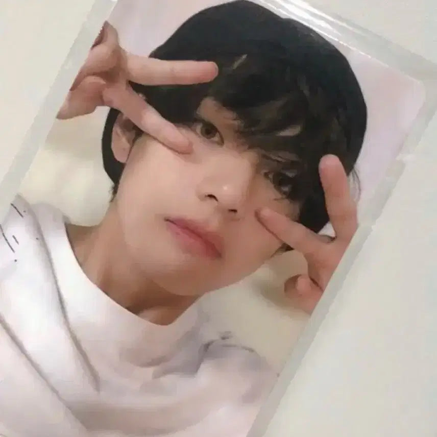 [BUNJANG] BTS V Taehyung Magic Shop DVD Photocard / 방탄 방탄소년단 bts 매직샵 디비디 일본 뷔 태형 포카 포토카드 dvd