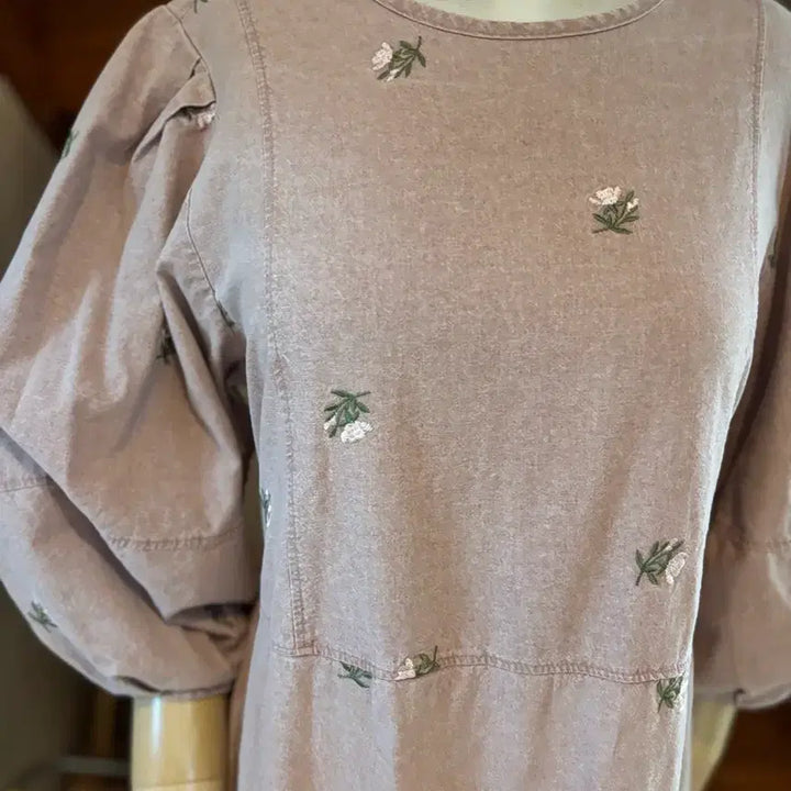 [BUNJANG] Pink Floral Embroidered Puff Sleeve Long Dress / 플라워 자수 핑크 퍼프 롱 원피스 워싱
