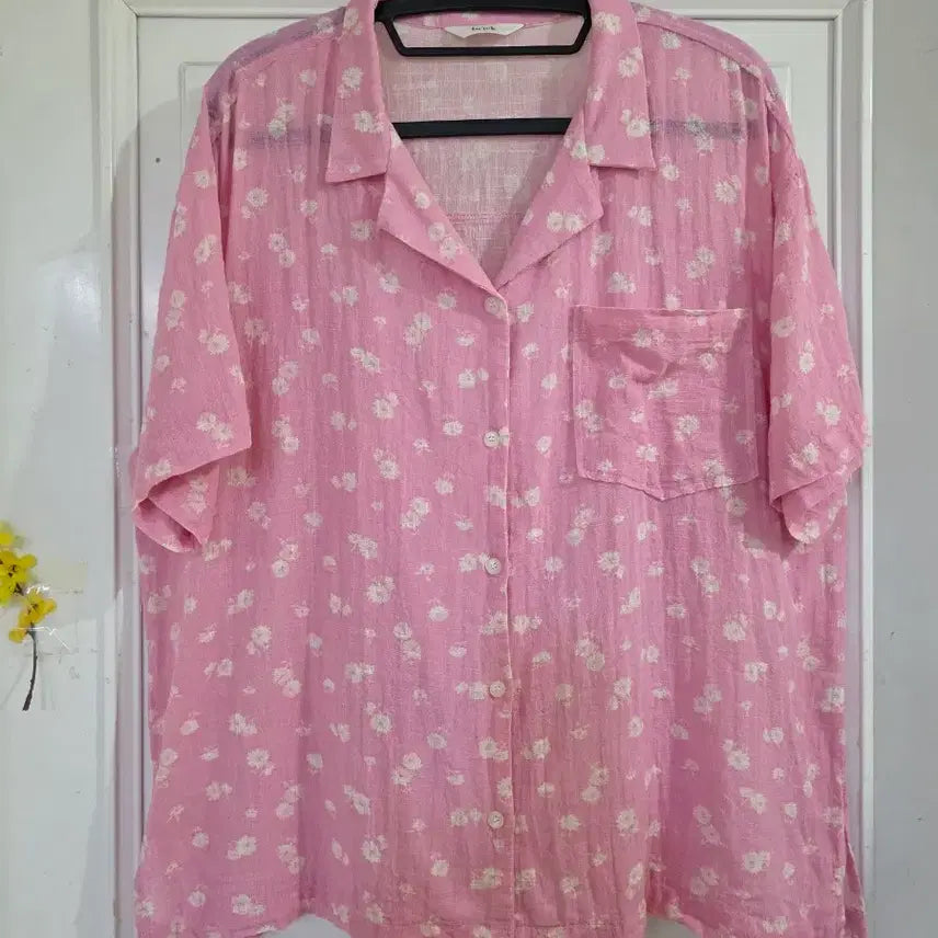 [BUNJANG] Linen Blend Floral Blouse / 여름 고급스러운 디자인이쁜 마. 면. 블라우스. 깨끗해요 가슴단면
