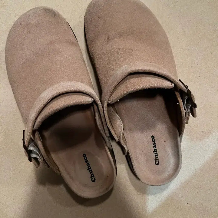 [BUNJANG] Chubasco Suede Clog Sandals / 츄바스코 스웨이드 클로그 샌들