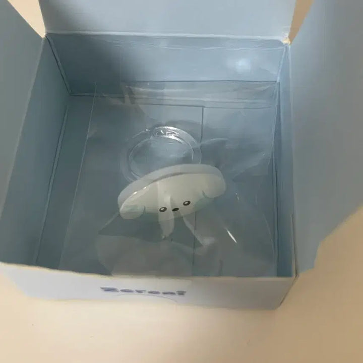 [BUNJANG] ZEROBASEONE Gyuvin Acrylic Ring Sealed / 제로베이스원 규니니 아크릴 반지 미개봉