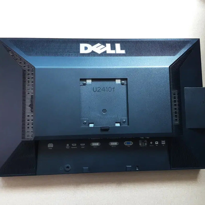 [BUNJANG] DELL U2414Hb 24-inch Monitor with Stand / DELL U2410F(모니터 + 거치대)