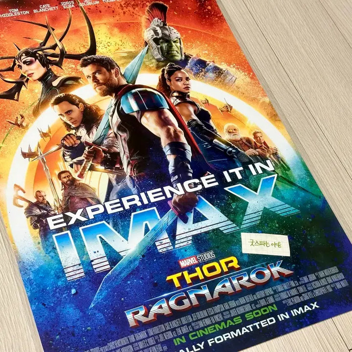 [BUNJANG] Thor Ragnarok IMAX A3 Poster (2017 Limited Edition) / [2017초희귀한정판] 영화 토르 라그나로크 IMAX 포스터(A3)마블
