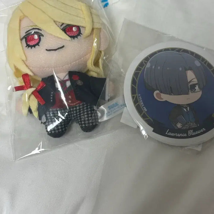 [BUNJANG] Black Butler Dormitory Arc Redmond Plush &amp; Blueair Badge Set / 흑집사 기숙사편 레드몬드 누이, 블루어 뱃지 판매
