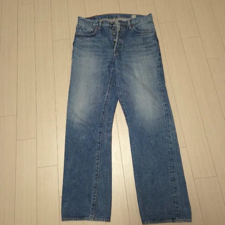 [BUNJANG] Fullcount 1102 Fade Denim Regular Straight Fit Jeans (32) / 풀카운트 1102 페이드 32사이즈