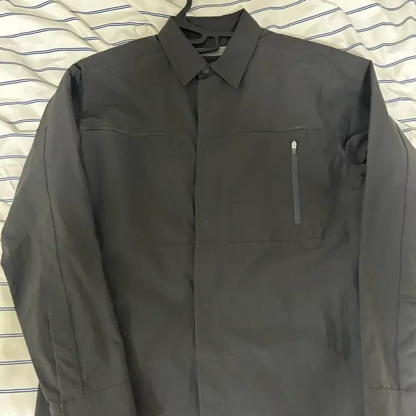 [BUNJANG] Sansan Gear Pocket Shirt Charcoal Size 2 / 산산기어 셔츠 차콜 2사이즈