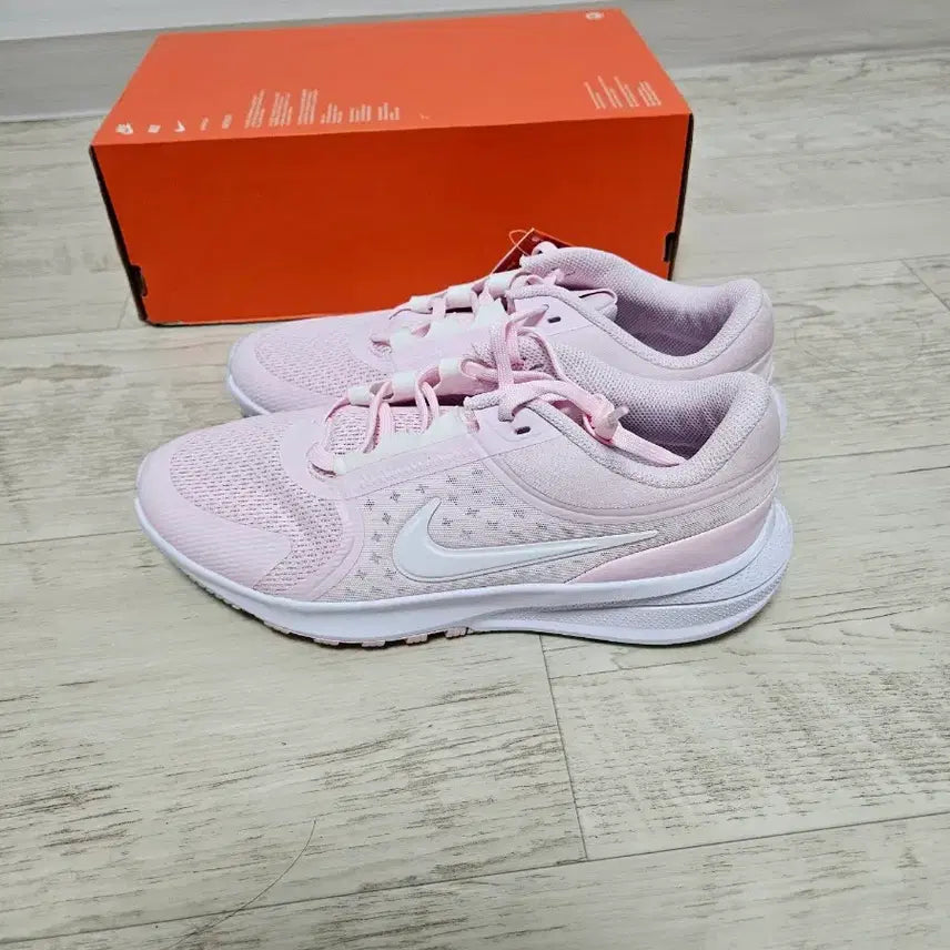 [BUNJANG] Nike Star Runner 5 Shoes (250) / 나이키스타러너5, 250