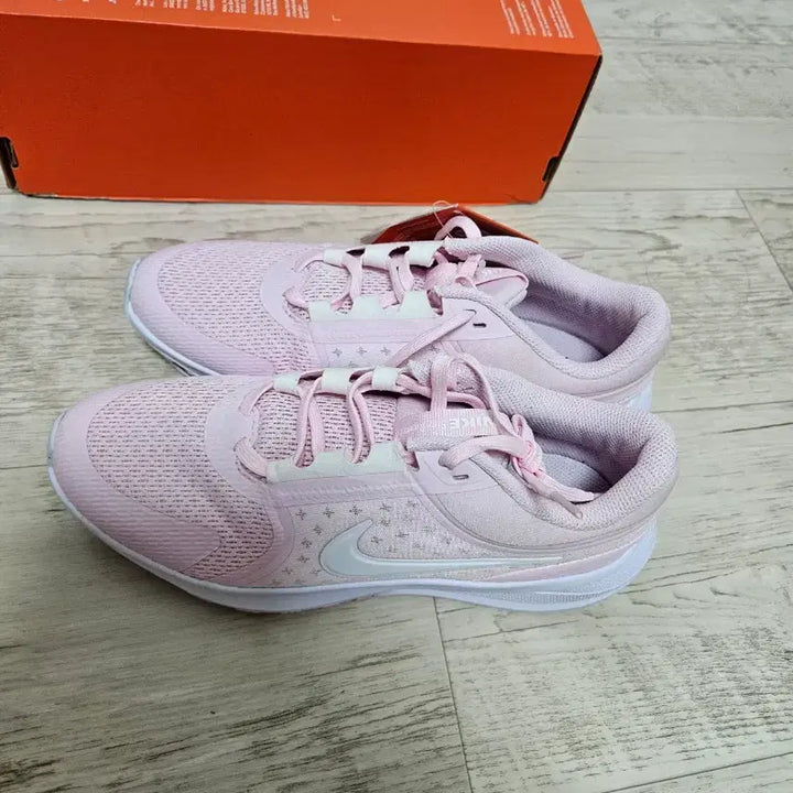 [BUNJANG] Nike Star Runner 5 Shoes (250) / 나이키스타러너5, 250