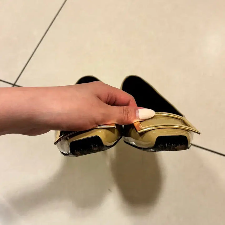 [BUNJANG] Roger Vivier Flats / 로저비비에 플랫슈즈