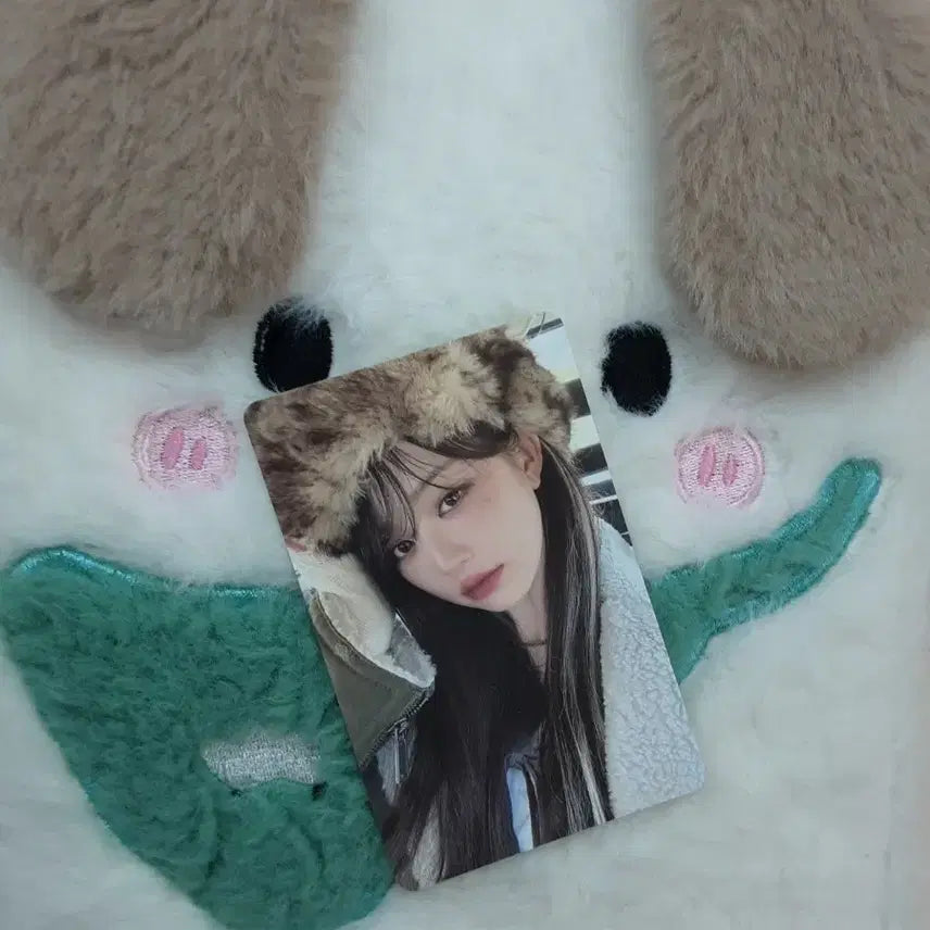 [BUNJANG] IVE EMPATHY ME Version Photocard / 아이브 엠파시 ME 버전 포카