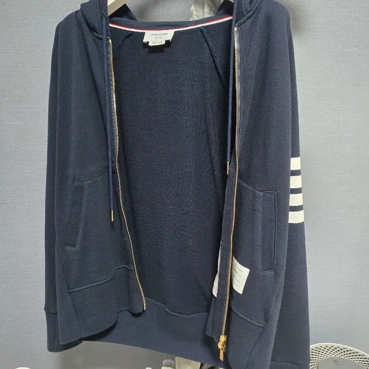 [BUNJANG] Thom Browne 4-Bar Gold Button Hoodie Zip-Up Size 5 / 톰브라운 4바 금장 후드집업 5사이즈